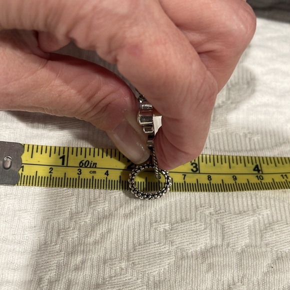 *Price Firm* Echo of the Dreamer Sterling and Pearl Cross Pendant - Picture 9 of 13